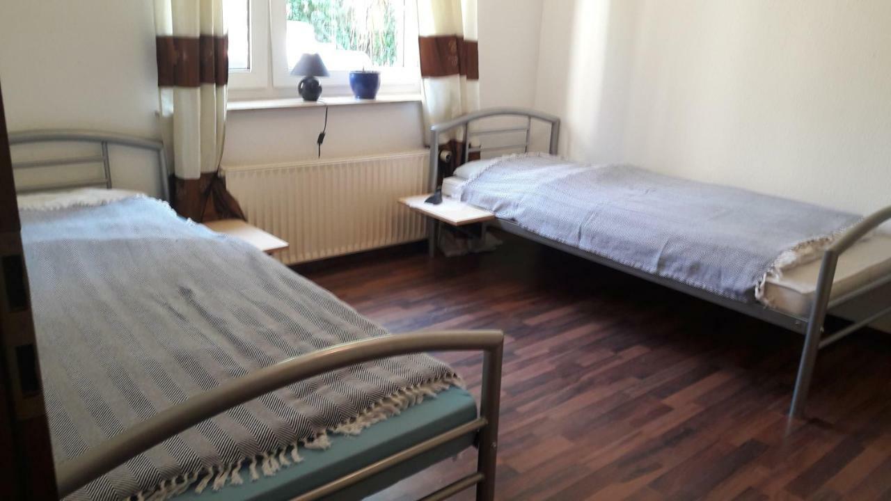 Wohnung Fuer Monteure Und Messebauer Algermissen Exterior foto